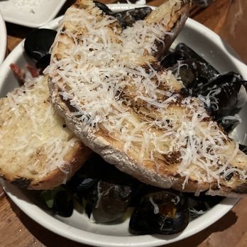 North Italia - Black Mediterranean Mussels - Italian Near Me - San Diego, California North Italia - Black Mediterranean Mussels - Italian Near Me - San Diego, California