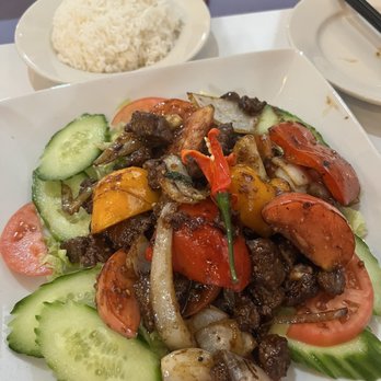 Đông Tây - Shaking beef - Chinese Near Me - Norfolk, Virginia Đông Tây - Shaking beef - Chinese Near Me - Norfolk, Virginia