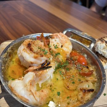 North Italia - Wild Shrimp Scampi - Italian Near Me - Cerritos, California