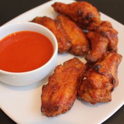 Piero's Pizza - Hot Wings