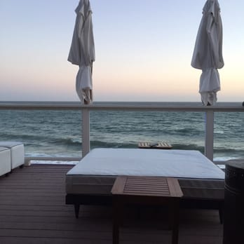 Moonshadows - Just before sunset! - Seafood Near Me - Malibu, California