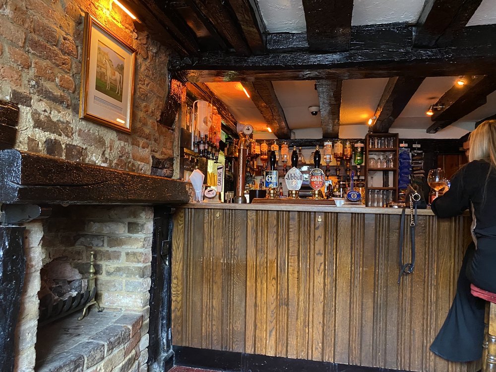 WHITE HORSE 41 Photos & 36 Reviews Pubs 530 Bath Road, West