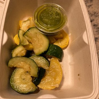 sweetgreen - Healthy Salads, Wraps, and Bowls - For $3.95, this is robbery! - Salad Near Me - Chicago, Illinois