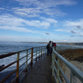 La Jolla Cove - sea wall - Parks Near Me - La Jolla, California La Jolla Cove - sea wall - Parks Near Me - La Jolla, California
