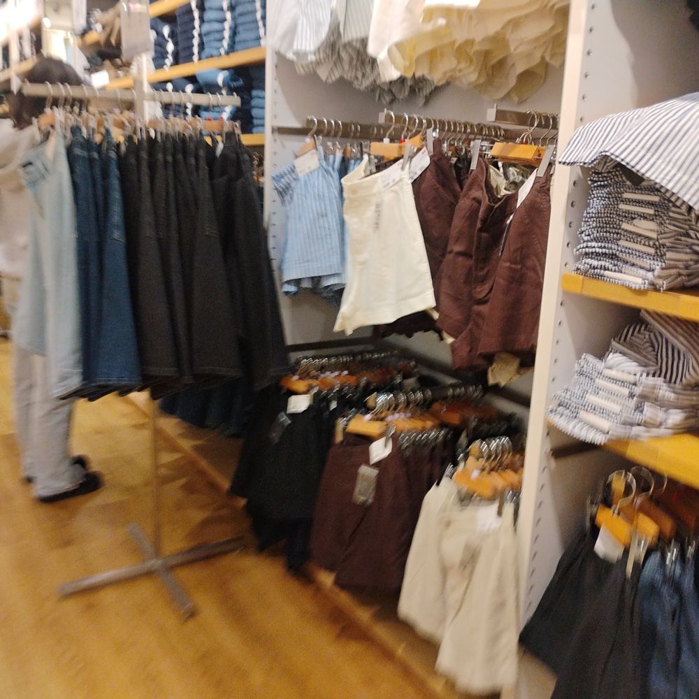 UNIQLO - Men's Clothing Near Me - San Francisco, California UNIQLO - Men's Clothing Near Me - San Francisco, California