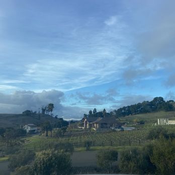 Nicholson Ranch Winery - Wineries Near Me - Sonoma, California