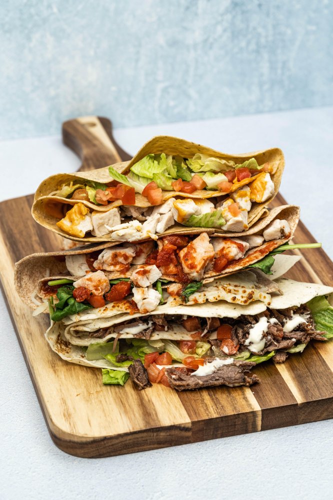 CLEAN EATZ Updated October 2024 54 Photos & 19 Reviews 319 E Big