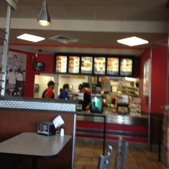 Hardee's - Fast Food Near Me - Waterloo, Iowa Hardee's - Fast Food Near Me - Waterloo, Iowa