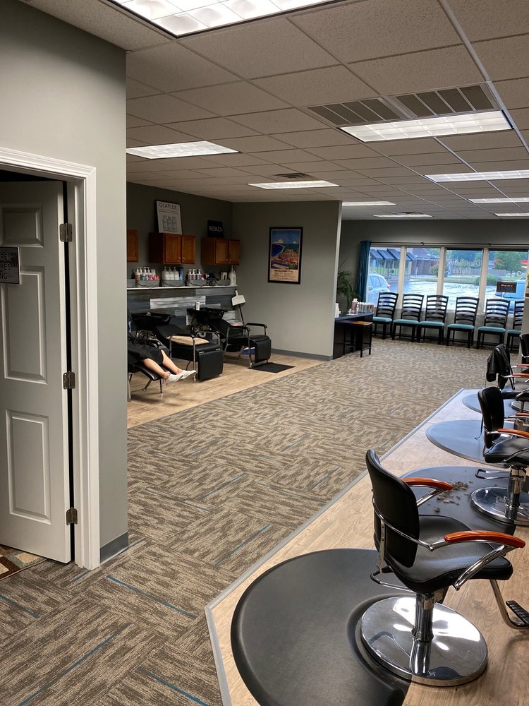 DUNELAND STYLES Updated September 2024 442 Sand Creek Dr N, Chesterton, Indiana Hair