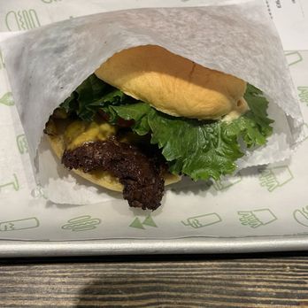 Shake Shack Oak Brook - ShackBurger - Fast Food Near Me - Oak Brook, Illinois Shake Shack Oak Brook - ShackBurger - Fast Food Near Me - Oak Brook, Illinois