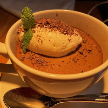 R+D Kitchen - Pot De Creme - New American Near Me - Newport Beach, California R+D Kitchen - Pot De Creme - New American Near Me - Newport Beach, California