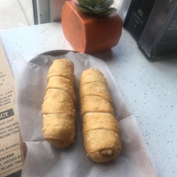 Empanada Harry's Bakery and Cafe - Tequenos - Venezuelan Near Me - Miami, Florida