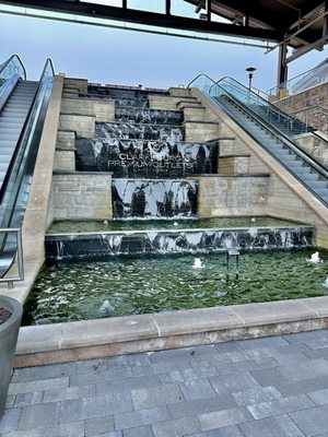 Clarksburg Premium Outlets by null