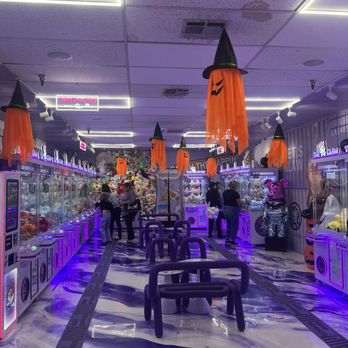 The Claw Arcade - Arcades Near Me - Las Vegas, Nevada