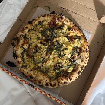 V Pizza - Mac attack pizza - Pizza Near Me - Orlando, Florida