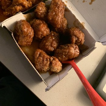 Buffalo Wild Wings - Spoon - Chicken Wings Near Me - Lombard, Illinois Buffalo Wild Wings - Spoon - Chicken Wings Near Me - Lombard, Illinois