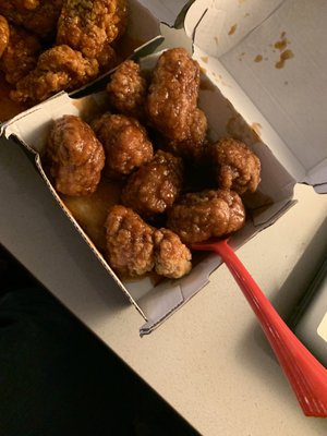 Buffalo Wild Wings by null