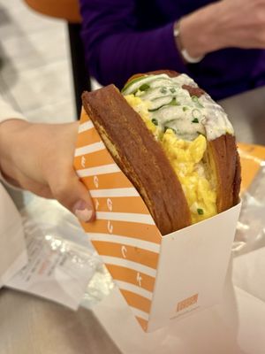 Egg Tuck by null