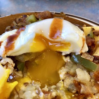 Pilich Station Grill - Perfectly poached eggs! - American Near Me - Blue Island, Illinois