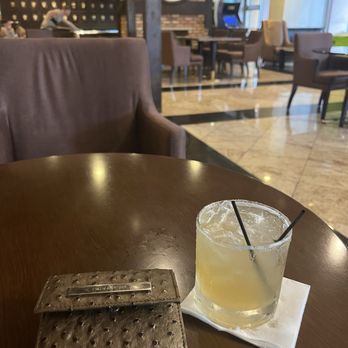 Congress Lounge - Crown apple sweet-sour cocktail - Comfort Food Near Me - Chicago, Illinois