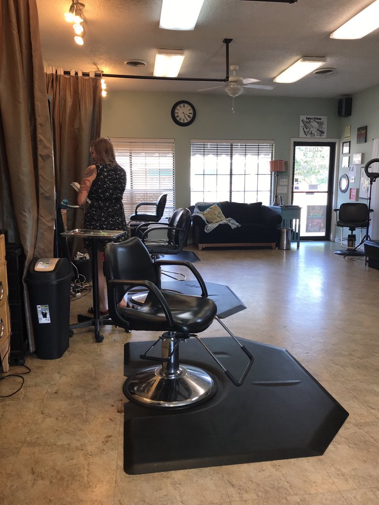 THE STUDIO Updated August 2024 4048 Summerhill Sq, Texarkana, Texas