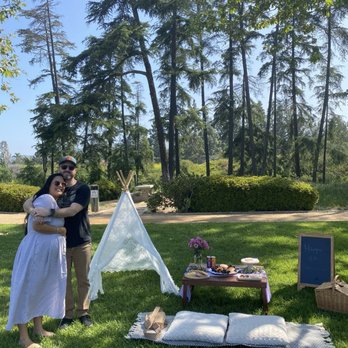 The Charming Picnic - Party & Event Planning Near Me
