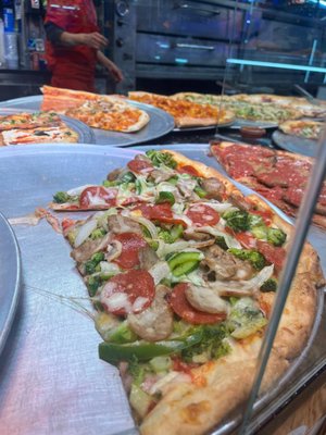 Rocky's Pizzeria & Resturant by null