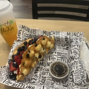 Aloha Waffle Bar - Passion fruit tea with mango boba and Aloha Waffle - Breakfast & Brunch Near Me - Jacksonville Beach, Florida Aloha Waffle Bar - Passion fruit tea with mango boba and Aloha Waffle - Breakfast & Brunch Near Me - Jacksonville Beach, Florida