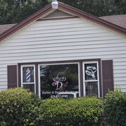 Shundre Beauty Salon - This is ShunDre Barber & Beauty Boutique located at 1642 Lower Roswell Rd., Marietta, GA.