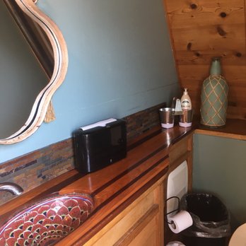 Barn 34 - Bathrooms - Bars Near Me - Ocean City, Maryland