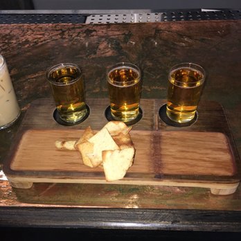 Steampunk Cider - Flight of Cider - Bars Near Me - Buffalo, New York Steampunk Cider - Flight of Cider - Bars Near Me - Buffalo, New York