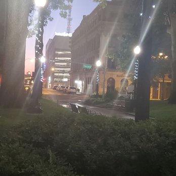 Court Square Center Park - Parks Near Me - Memphis, Tennessee Court Square Center Park - Parks Near Me - Memphis, Tennessee