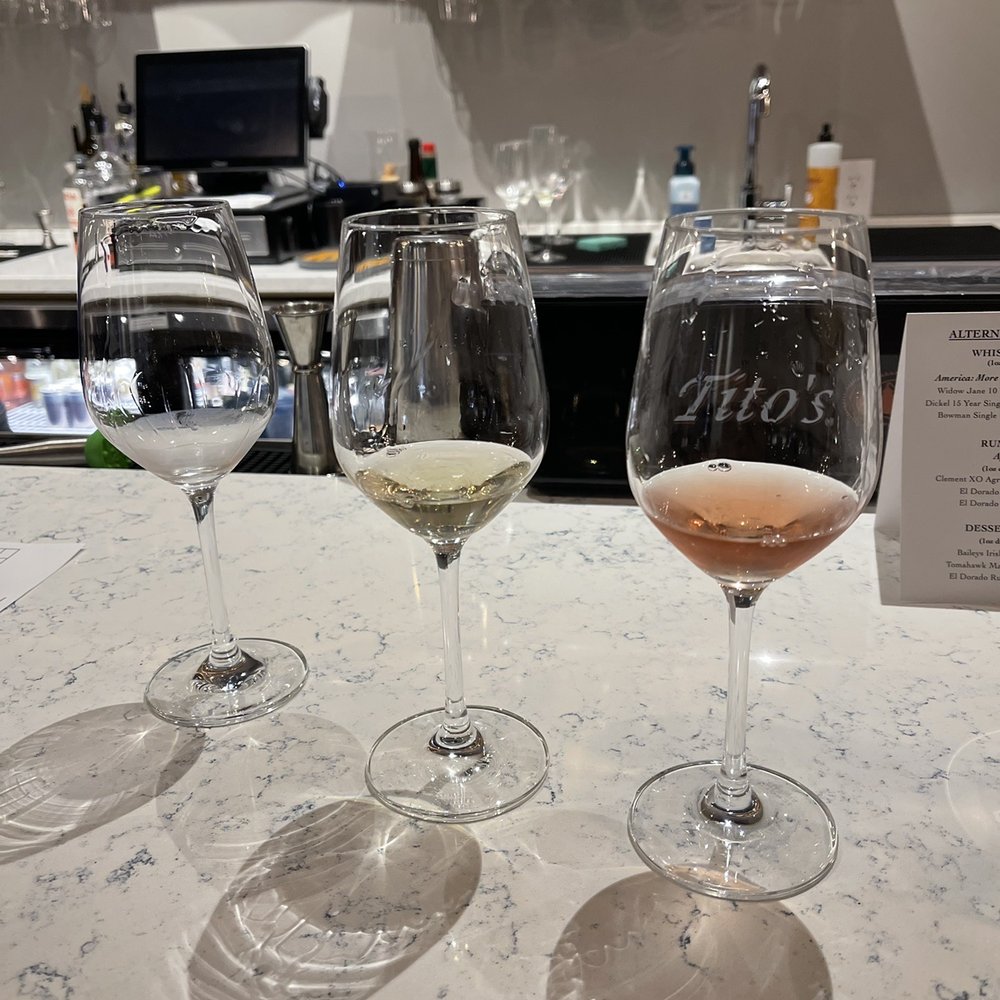 Versi Vino - Wine flight - Wine Bars Near Me - Maple Shade, New Jersey Versi Vino - Wine flight - Wine Bars Near Me - Maple Shade, New Jersey