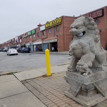 Chinatown Square - Shopping Centers Near Me - Chicago, Illinois