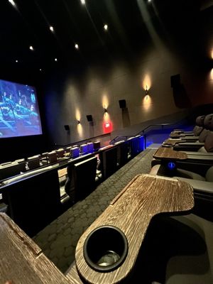 CMX CinéBistro Halcyon by null