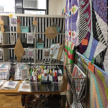 Victoria Findlay Wolfe Quilts - Fabric Stores Near Me - Goshen, New York