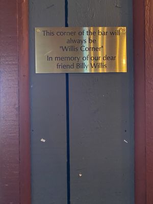 Pour House Pub by null