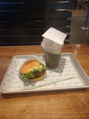 Shake Shack Willis Tower by null