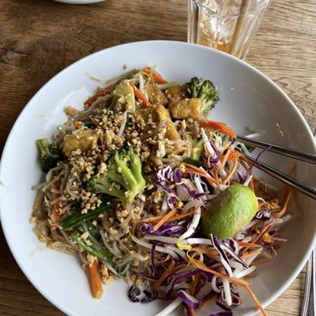 Green Elephant - Pad Thai Lunch - Vegetarian Near Me - Portsmouth, New Hampshire Green Elephant - Pad Thai Lunch - Vegetarian Near Me - Portsmouth, New Hampshire