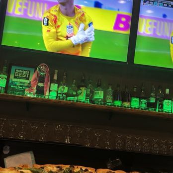 Di Fara Pizza Tavern - Pizza and game - Pizza Near Me - Cary, North Carolina Di Fara Pizza Tavern - Pizza and game - Pizza Near Me - Cary, North Carolina