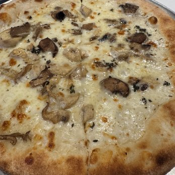 Monkeypod Kitchen - Hamakua Wild Mushroom & Truffle Oil - New American Near Me - Lahaina, Hawaii