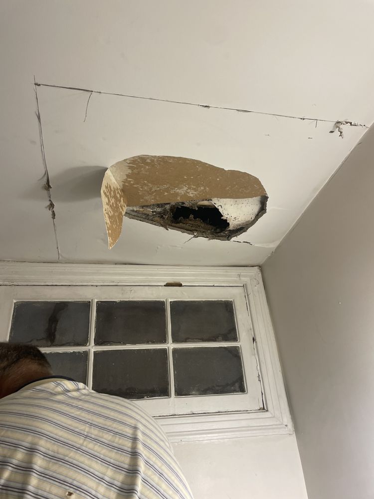 Slide of Lv Contractor