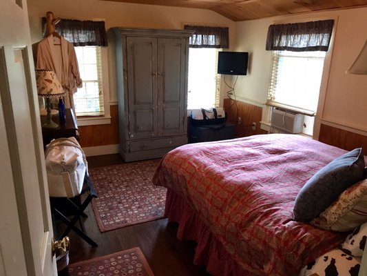 The Common Man Inn & Spa by null