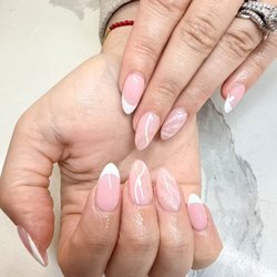 R.E.M. Weston Nail & Spa