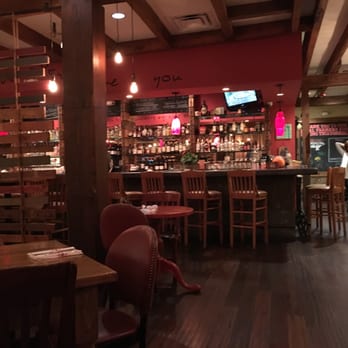 Farm Table - The bar - New American Near Me - Wake Forest, North Carolina Farm Table - The bar - New American Near Me - Wake Forest, North Carolina