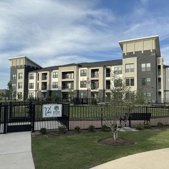 The Vic at Jordan Ranch - Apartments Near Me - Katy, Texas The Vic at Jordan Ranch - Apartments Near Me - Katy, Texas