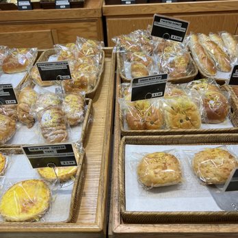 Le Pain Bakery - Bakeries Near Me - Chantilly, Virginia Le Pain Bakery - Bakeries Near Me - Chantilly, Virginia