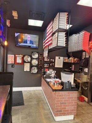 dtown pizzeria by null