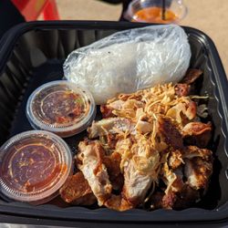 Rice N Spice Thai Street Food Truck - Gai tod, Thai fried chicken with sticky rice