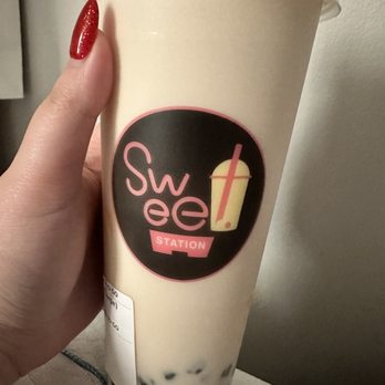 Sweet Station - Oolong Milk Tea - Desserts Near Me - Oak Lawn, Illinois Sweet Station - Oolong Milk Tea - Desserts Near Me - Oak Lawn, Illinois